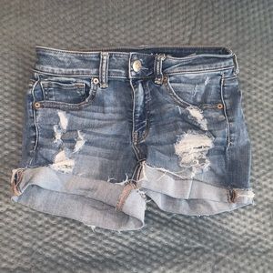 American Eagle distressed midi short size 6 blue
